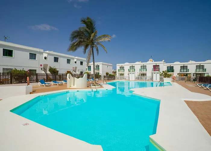 Blue Island Pool View & Wi-Fi By Irent Fuerteventura